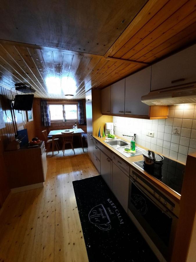 Apartment Dekker Мелау Екстериор снимка