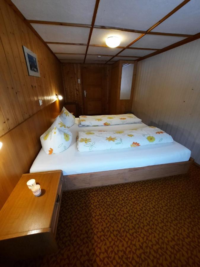 Apartment Dekker Мелау Екстериор снимка